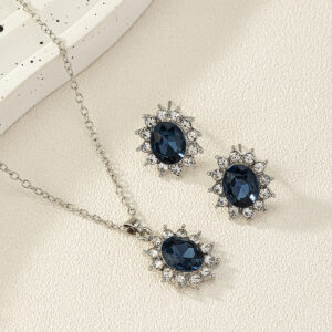 European And American Fashion SUNFLOWER Zircon Ear Stud Necklace Suit